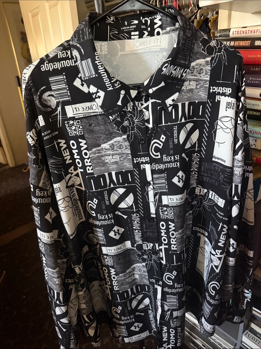 SHEIN PlusBlack & White Graphic Tunic